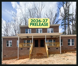 Building Photo - 814 Old Pittsboro Rd