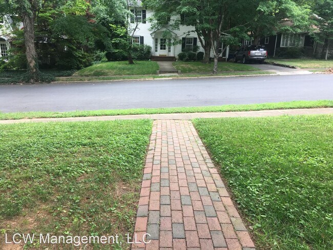 Building Photo - 3 br, 2 bath House - 2222 Maplewood Avenue