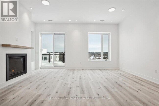 Photo du bâtiment - 19 West Street N