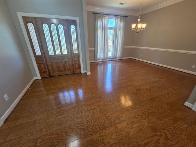 Building Photo - 6548 Mink Dr