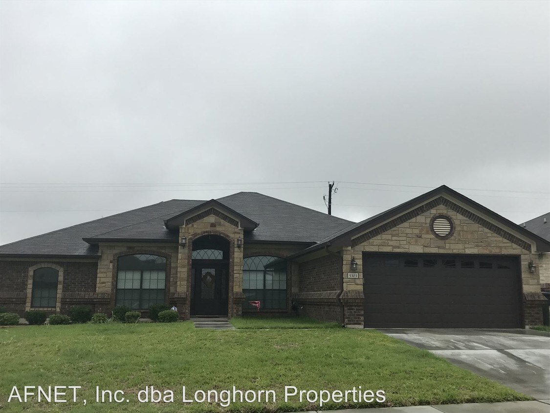 Primary Photo - 4 br, 2.5 bath House - 5205 Heredity Lane