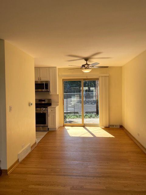 Foto del edificio - 1041 College Ave