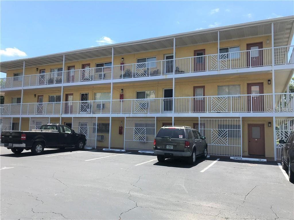 Foto principal - 320 Lakeview St