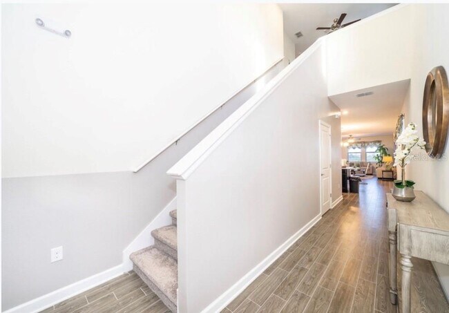 Foto del edificio - 8817 Beth Page Ln