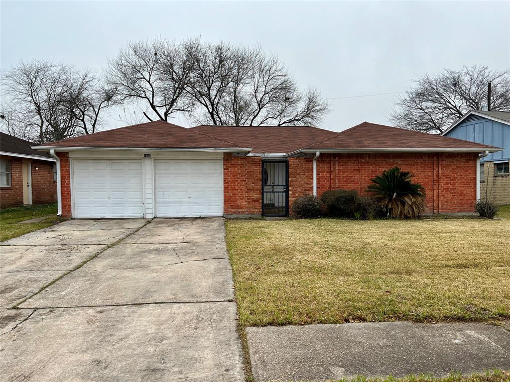 Primary Photo - 1359 Tenderden Dr