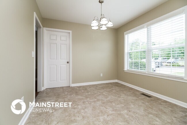 Foto del edificio - 2800 Sutherland Dr