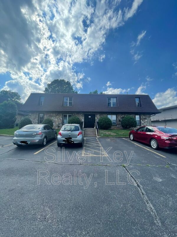 114 Old Athens Pike Unit 2G, Sweetwater, TN 37874 Condo for Rent in