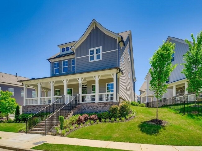 Building Photo - 1833 Sanford Dr