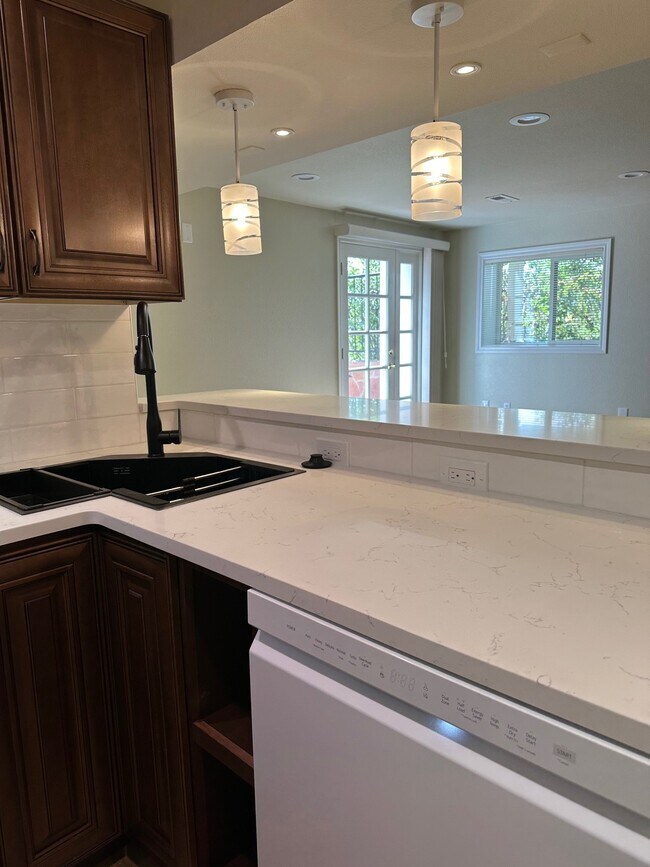 Building Photo - 4533 Idledale Dr