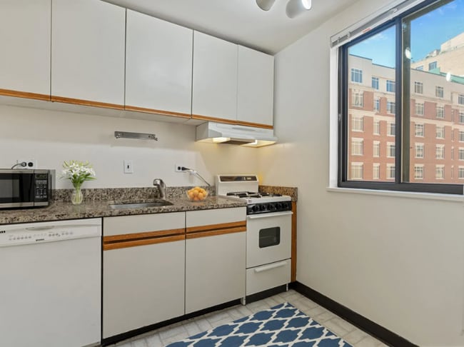 Foto del edificio - 1420 N St NW