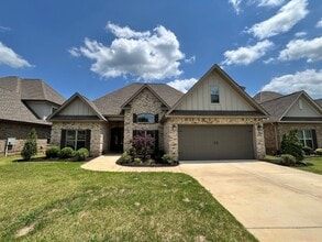 Building Photo - 202 Landings Pointe Ln
