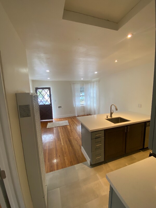 Foto del edificio - 2234 Seaside St