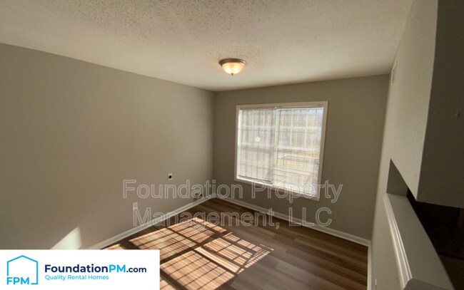 Foto del edificio - 1185 Pelican Ln