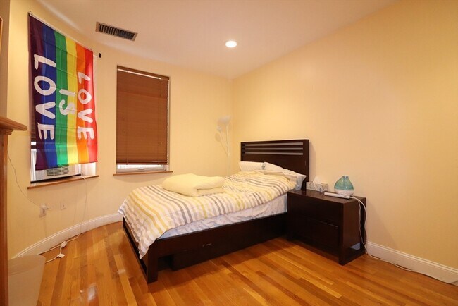 Foto del edificio - 96 Gainsborough St