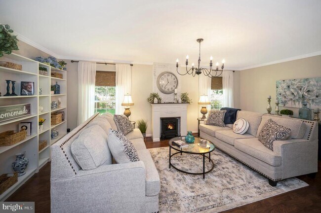 Building Photo - 206 Pleasants Dr