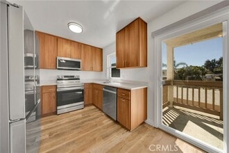 Building Photo - 228 Candice Pl