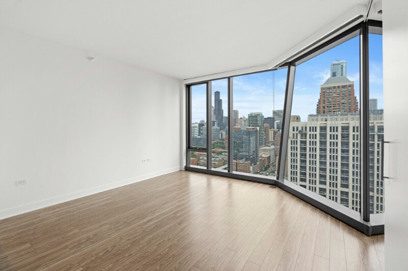 Foto principal - 1325 S Michigan Ave