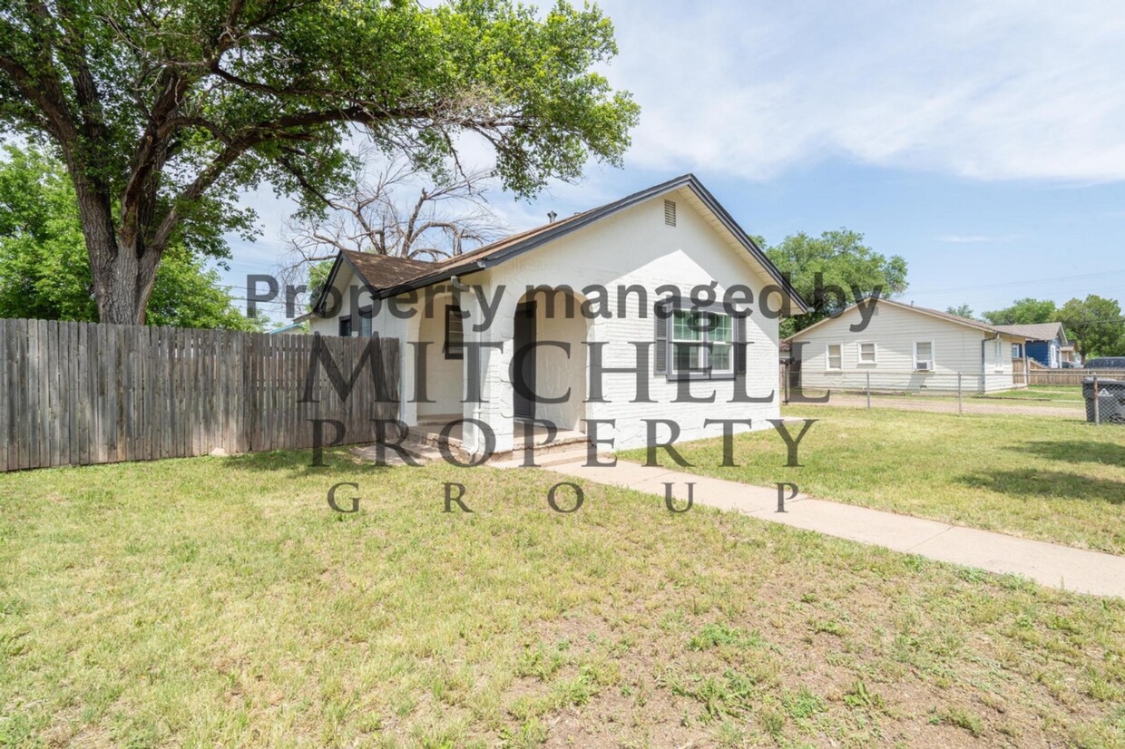 Foto principal - Welcome to 4106 S. Jackson! This beautiful...