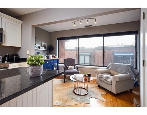 Building Photo - 4 Shipway Pl