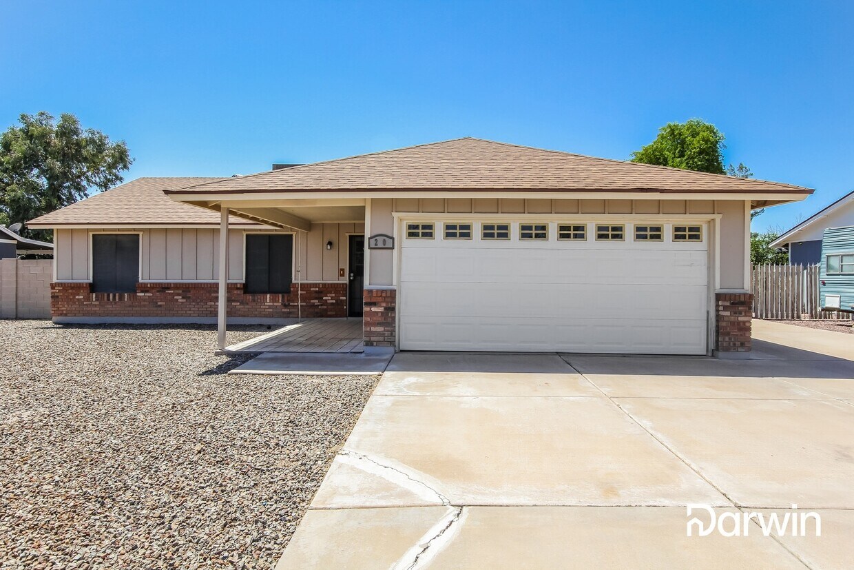 Primary Photo - 20 W San Remo St