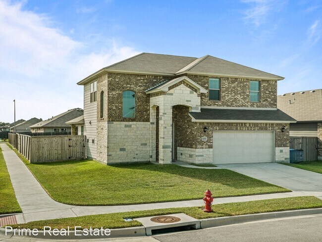 Building Photo - 4 br, 2.5 bath House - 1100 Ocean Breeze