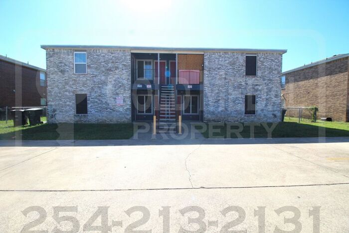 Primary Photo - 3402 Hereford Ln