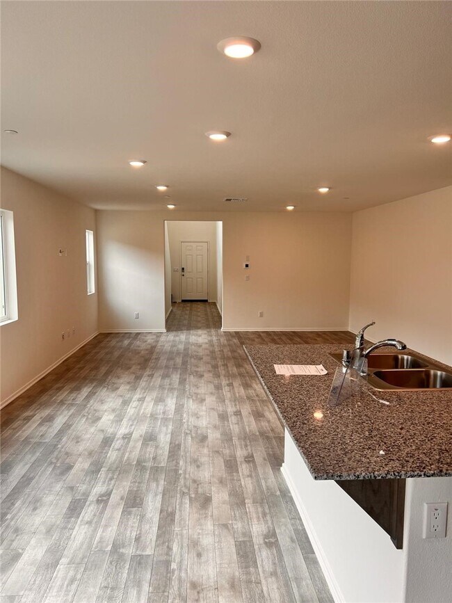 Building Photo - 30824 Acappella Dr