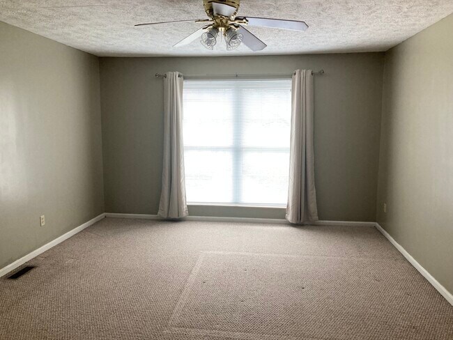 Dormitorio 1 - 1384 Sanzon Dr