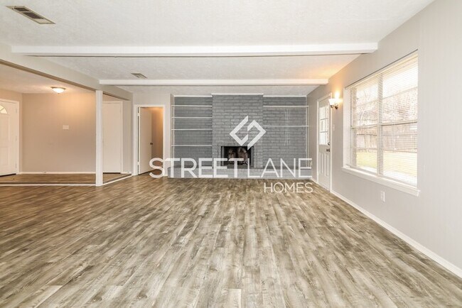 Foto del edificio - REDUCED!