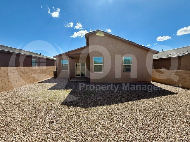 Building Photo - 7110 W Ferntree Ln