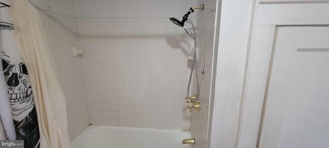 Building Photo - 1301 13th St