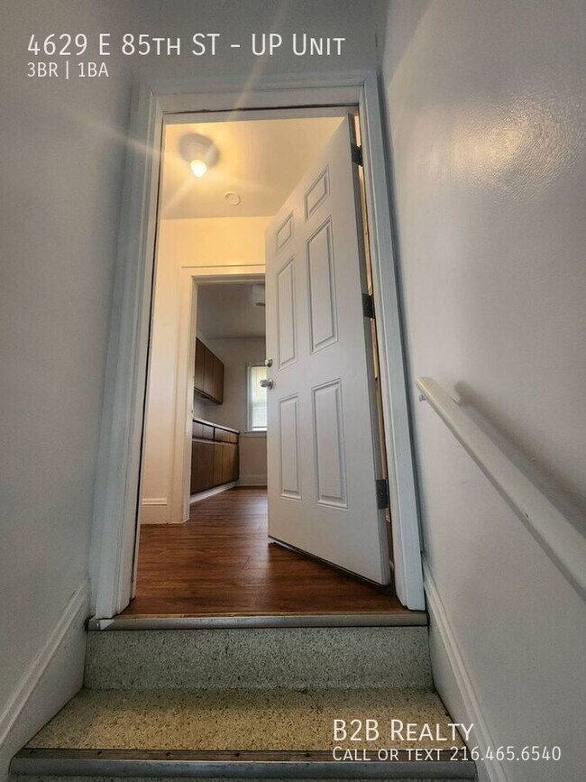 Foto del edificio - 4629 E 85th St