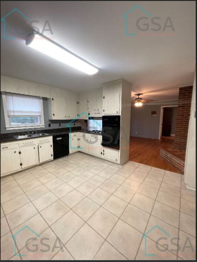 Foto del edificio - Two Bedroom Two Bath