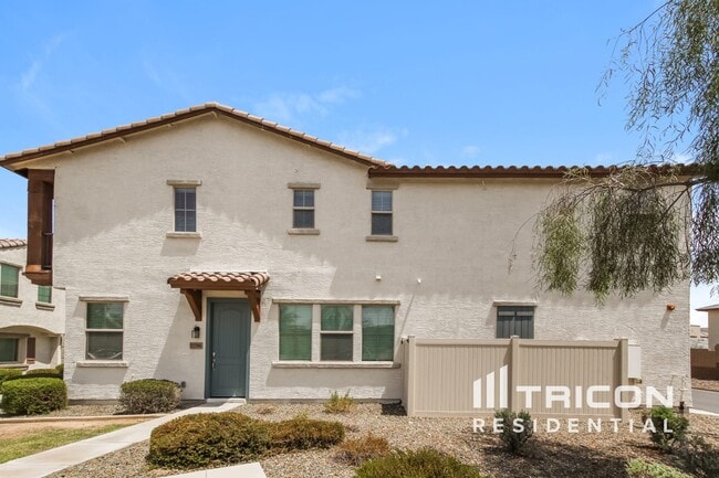 Building Photo - 12586 W Roy Rogers Rd