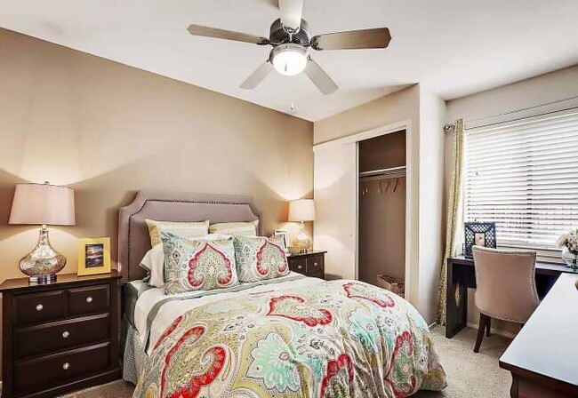 Building Photo - 2 bedroom in Carrollton TX 75007