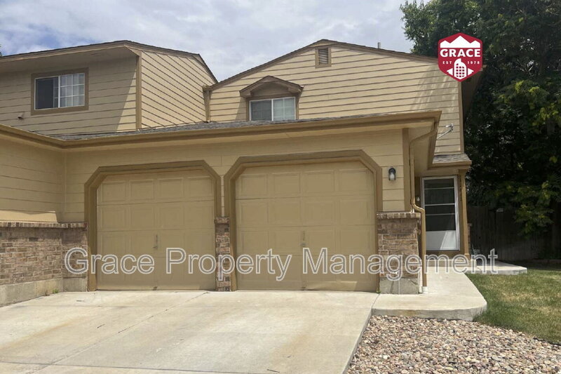 Foto principal - 12612 Fairfax St