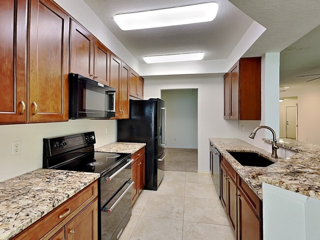 Building Photo - 5049 Maxon Terrace