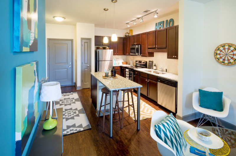 Foto principal - 913 Briarcliff Rd NE