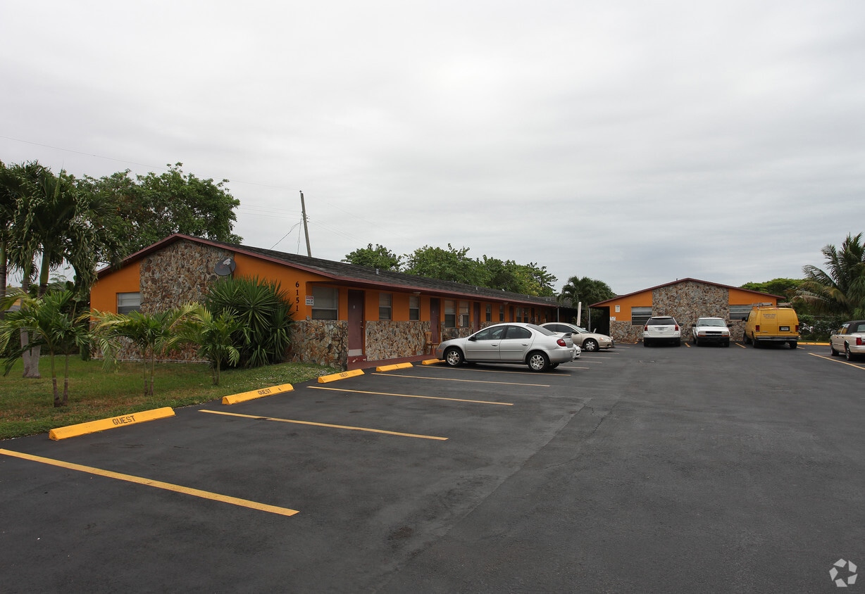 Primary Photo - 525 NW 62nd Ave