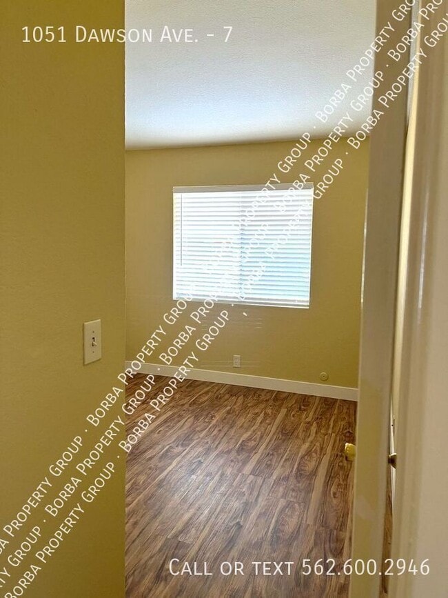 Foto del edificio - 1051 Dawson Ave