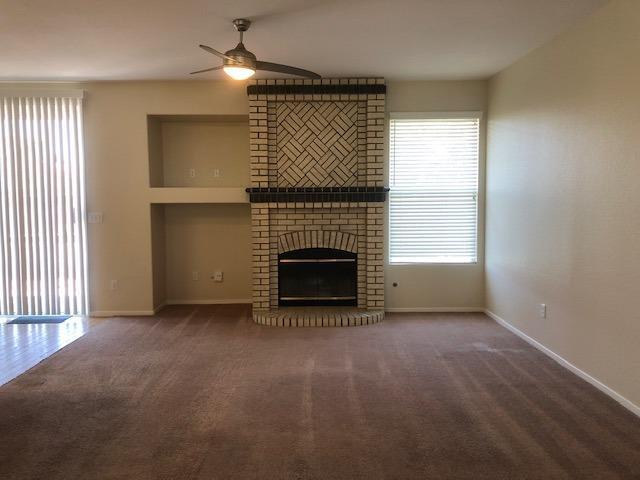 Building Photo - 942 Orange St