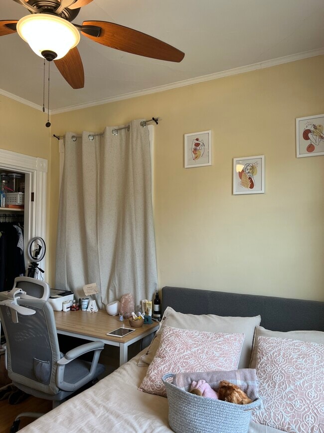 Foto del edificio - 176 Elm St