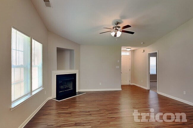 Foto del edificio - 2856 Oasis Ln
