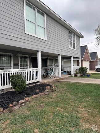 Building Photo - 4526 Knoxville St