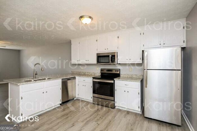 Building Photo - 105 Fawn Dr