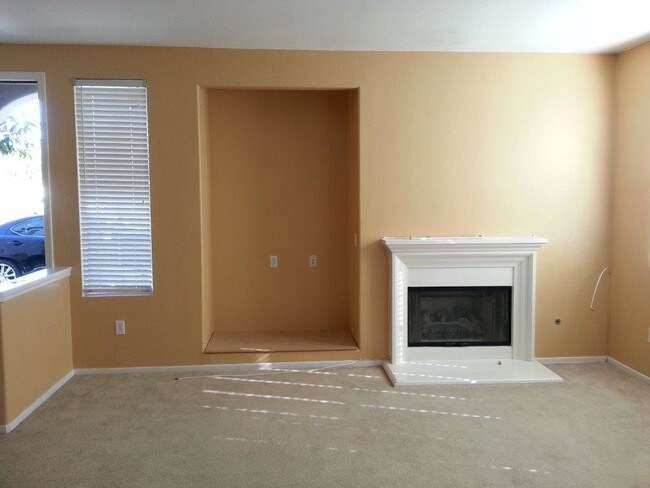 Building Photo - 297 Island Way