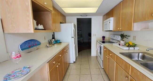 Foto del edificio - 6201 Green View Dr