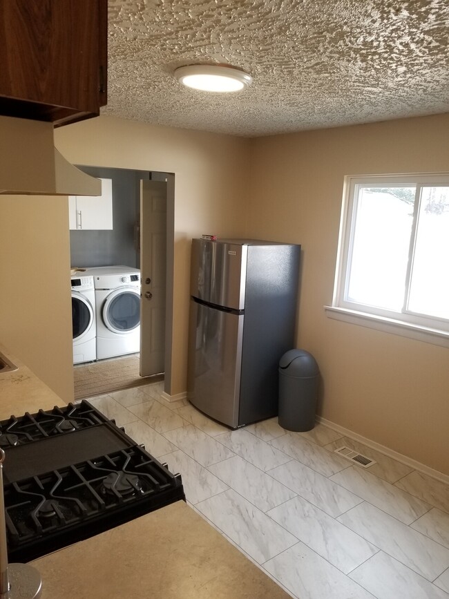 Foto del edificio - 2829 Appleridge St