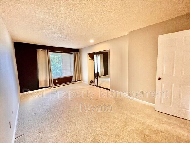 Foto del edificio - 7650 Birch Bay Dr