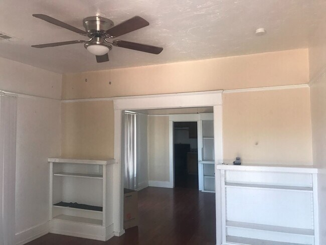 Foto del edificio - Phoenix 2 Bedroom